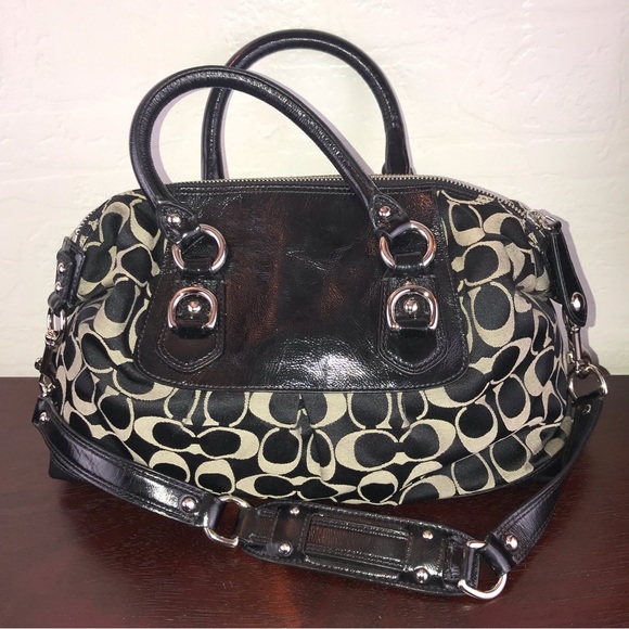 Coach - Picture 1 of 6